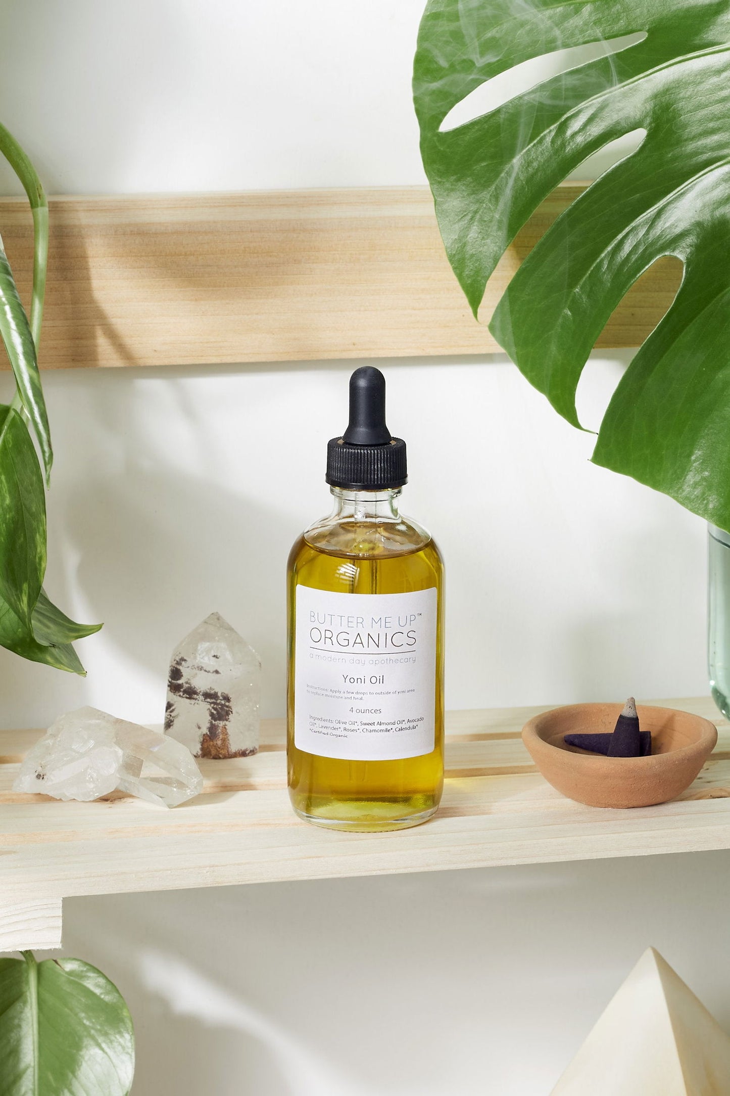 Organic Yoni Oil - The Cura Way